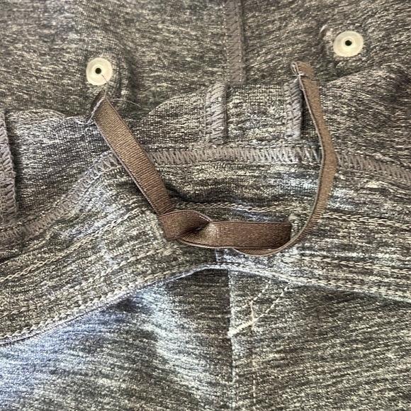 Kuhl Womens Mova Kapri Pants Heather Grey Stretch Fabric Inner Drawcord Size 14 - Picture 6 of 11